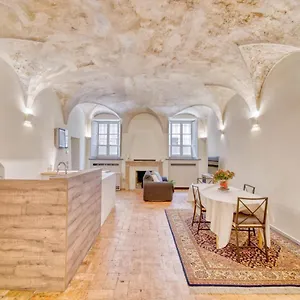Apartment Il Loft Di Quintino, Parma